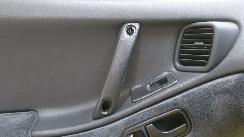 z32助手席ドア内張りの取外し